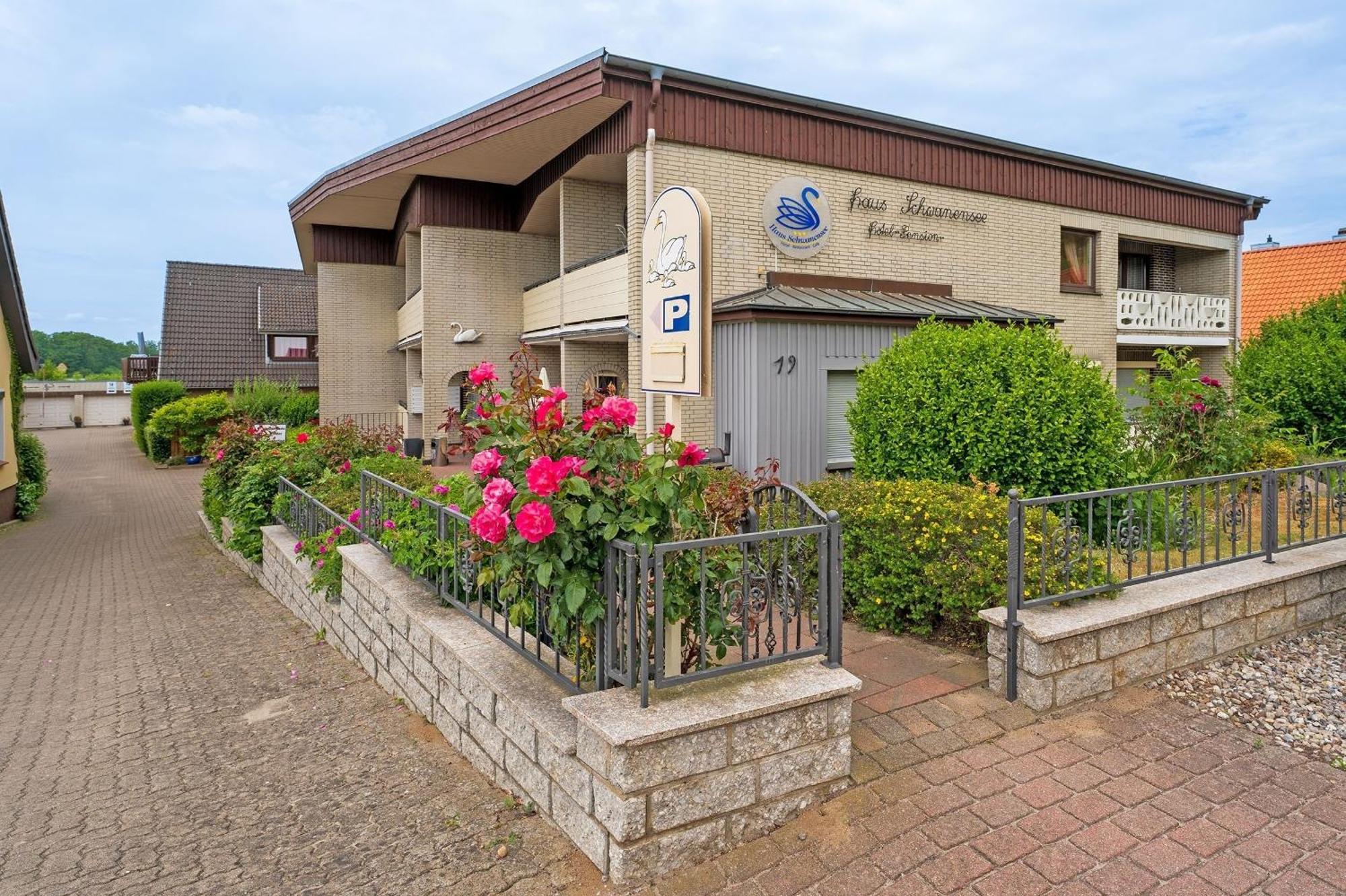Haus Schwanensee Maritimes Ferienappartement Am Ploener See Bosau Exteriér fotografie